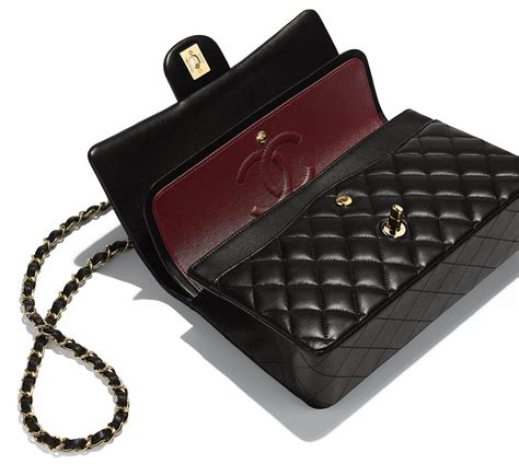 sacs pochette chanel|chanel sac boutique.